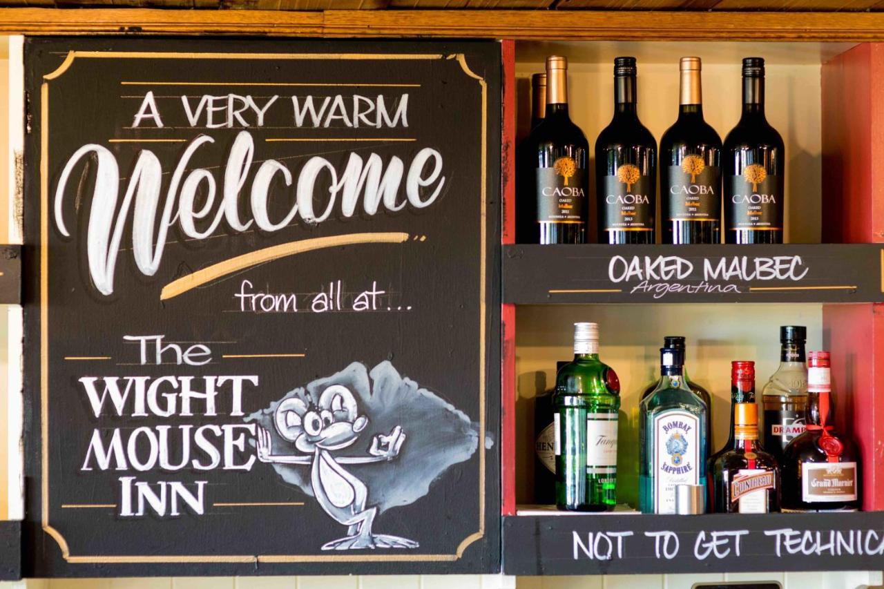 The Wight Mouse Inn Chale ภายนอก รูปภาพ